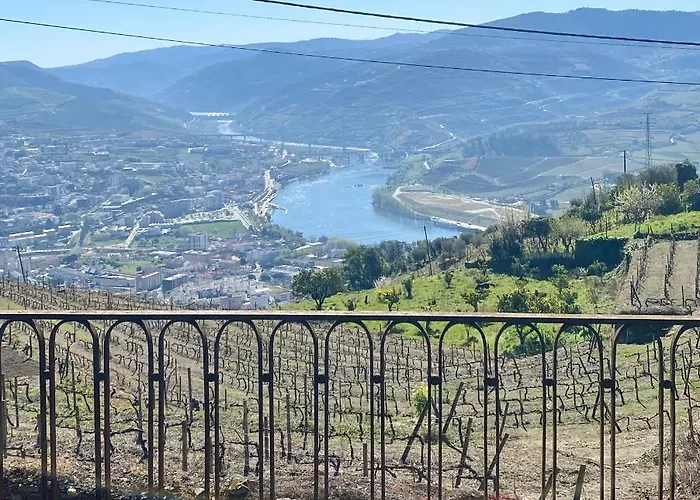 Quinta De Sobre A Fonte Charming - Traditional Winery Fontelas